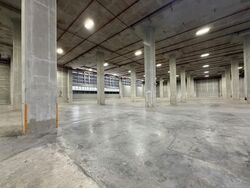 Toh Guan Road East (D22), Warehouse #618133161